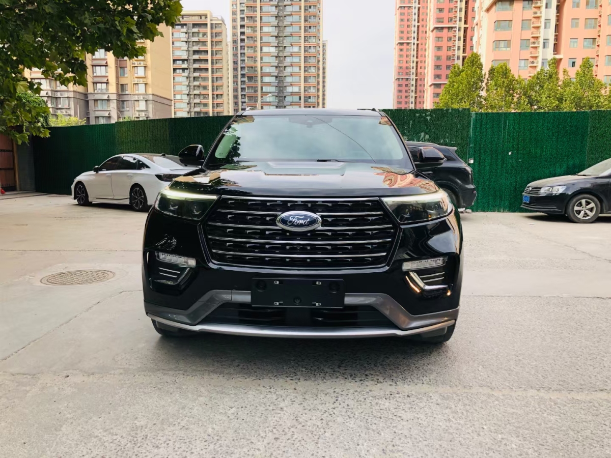 福特 探險(xiǎn)者  2020款 EcoBoost 285 四驅(qū)風(fēng)尚版 7座圖片