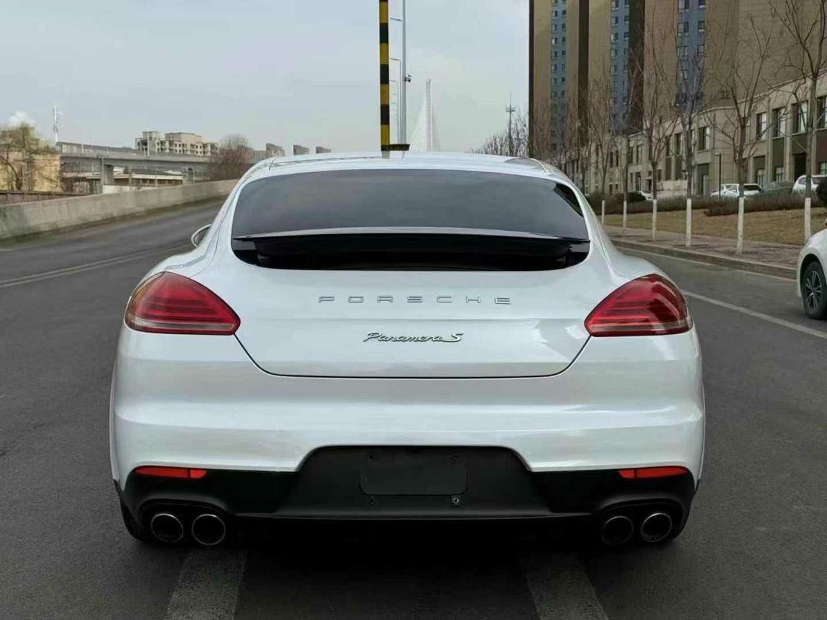 2015年1月保時(shí)捷 Panamera  2015款 Panamera Exclusive Series 4.8T