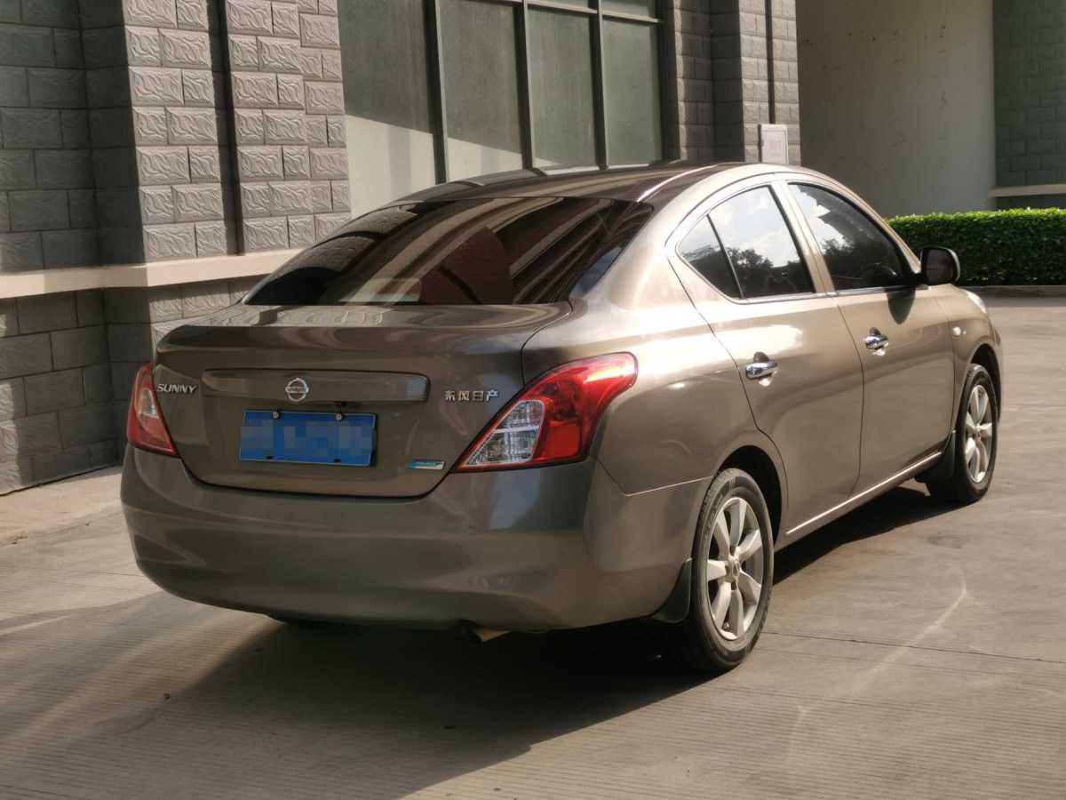 日產(chǎn) 陽(yáng)光  2011款 1.5XE 手動(dòng)舒適版圖片