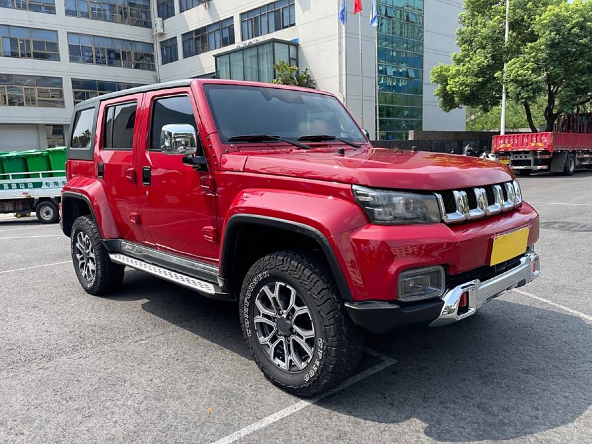 北京 BJ40  2019款  PLUS 2.3T 自动四驱尊享版 国VI图片