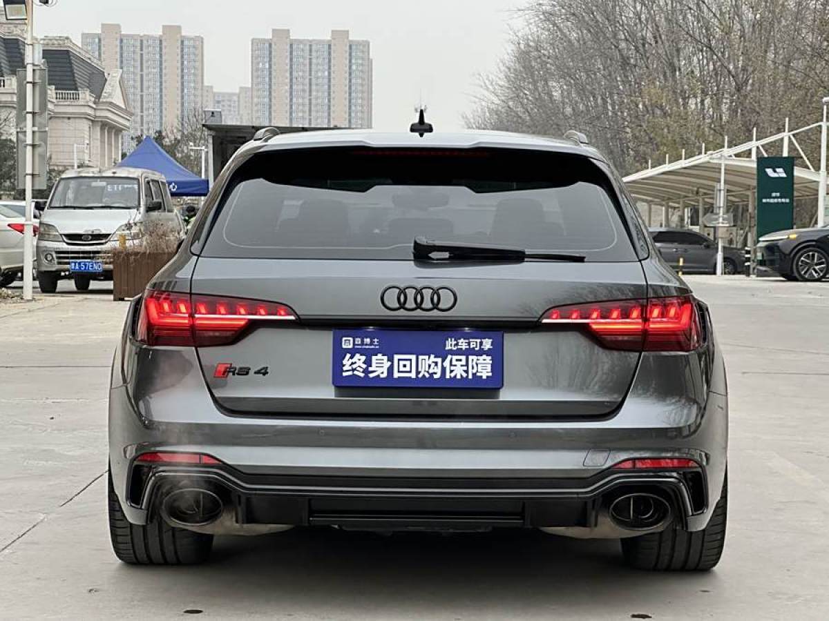 奧迪 奧迪RS 4  2021款 RS4 Avant 黑曜版圖片