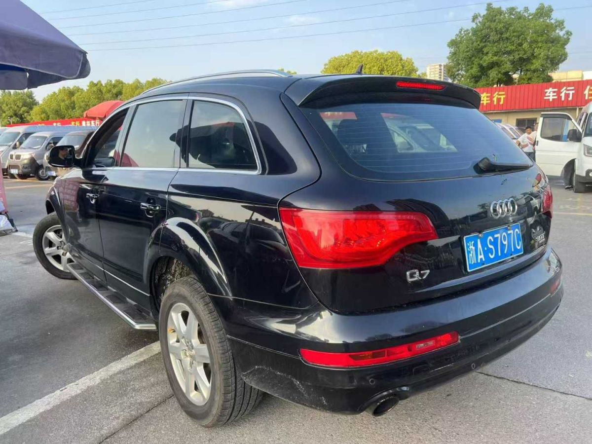 奧迪 奧迪Q7  2012款 Q7 3.0TFSI 豪華型 245kw圖片
