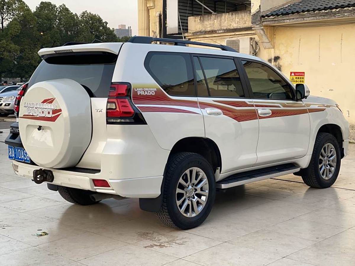 豐田 普拉多  2019款 3.5L 自動TX-L尊享版后掛備胎圖片