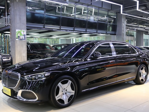 奔驰 迈巴赫S级  2021款 S 480 4MATIC