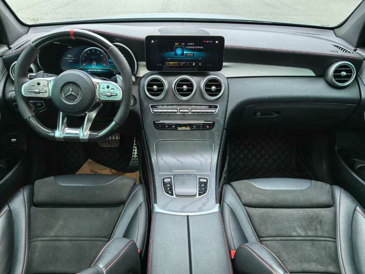 奔馳 奔馳GLE  2020款  GLE 350 4MATIC 時(shí)尚型圖片