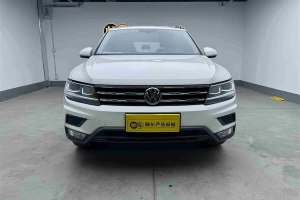 途觀L 大眾 330TSI 自動兩驅(qū)風(fēng)尚版 國VI