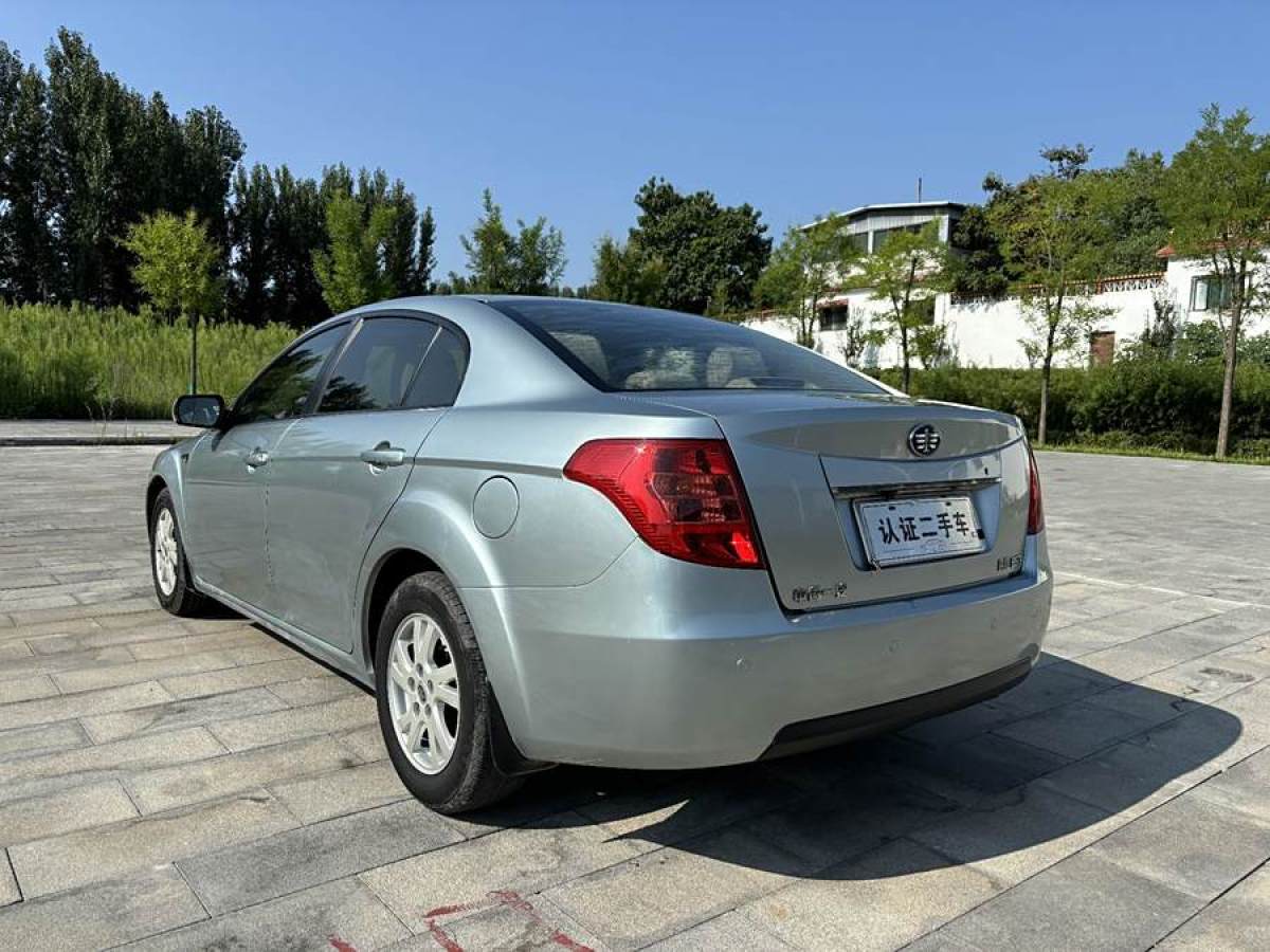 奔騰 B50  2012款 1.6L 手動時尚型圖片