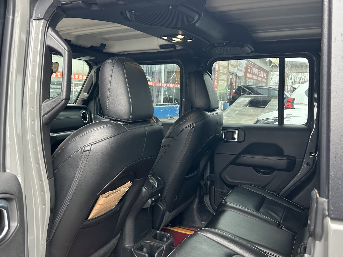 Jeep 角斗士  2023款 3.6L Overland圖片