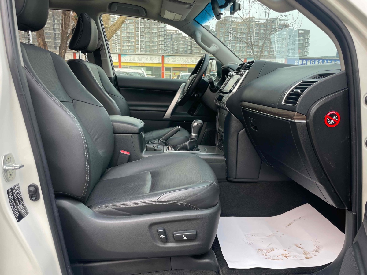 2019年9月丰田 普拉多  2018款 3.5L 自动TX-L NAVI后挂备胎