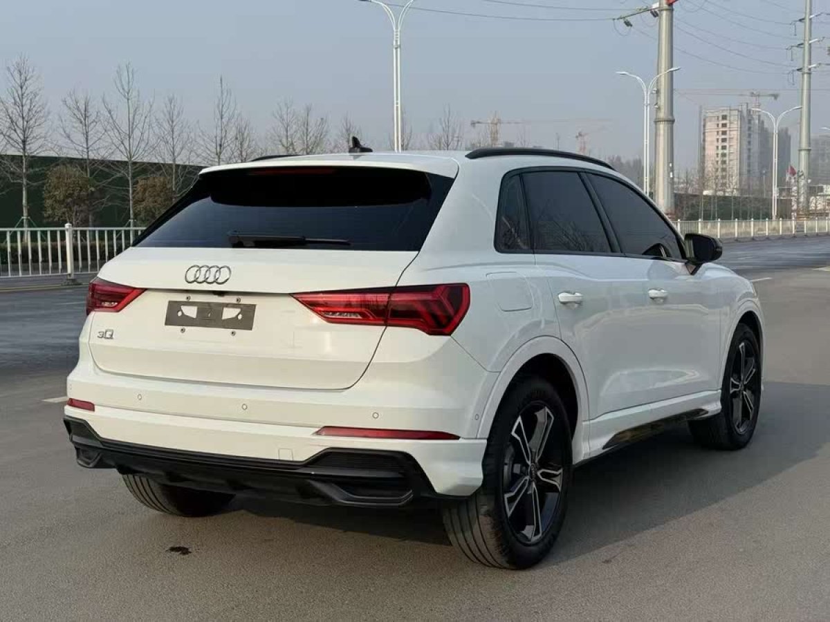 奧迪 奧迪Q3  2022款 35 TFSI 時(shí)尚動(dòng)感型圖片