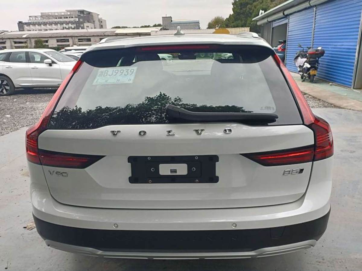 沃爾沃 V90  2024款 Cross Country B5 AWD 智尊版圖片