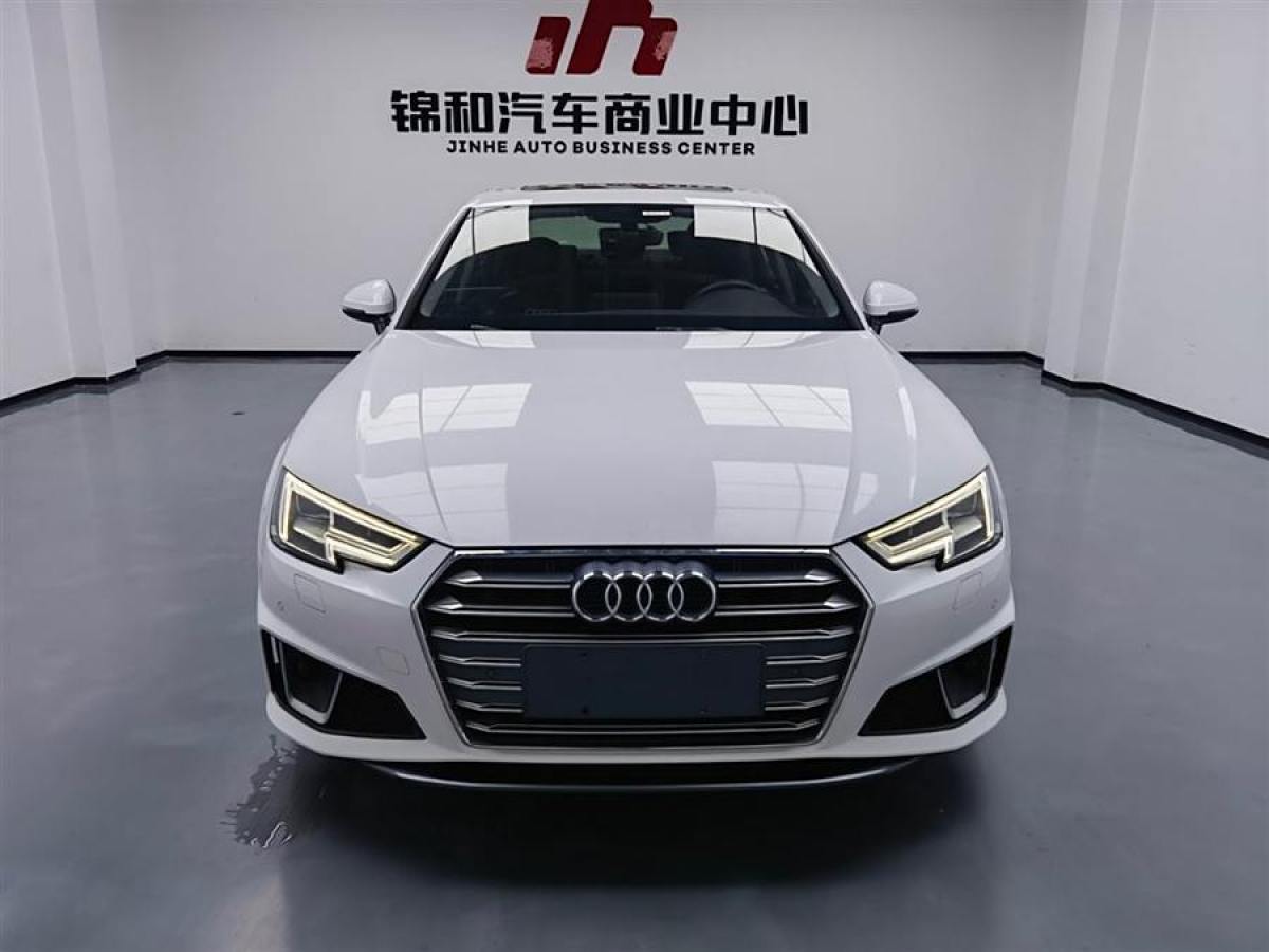 奧迪 奧迪A4L  2017款 40 TFSI 進取型圖片