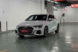 奧迪A3 奧迪 Sportback 35 TFSI 進(jìn)取運(yùn)動(dòng)型