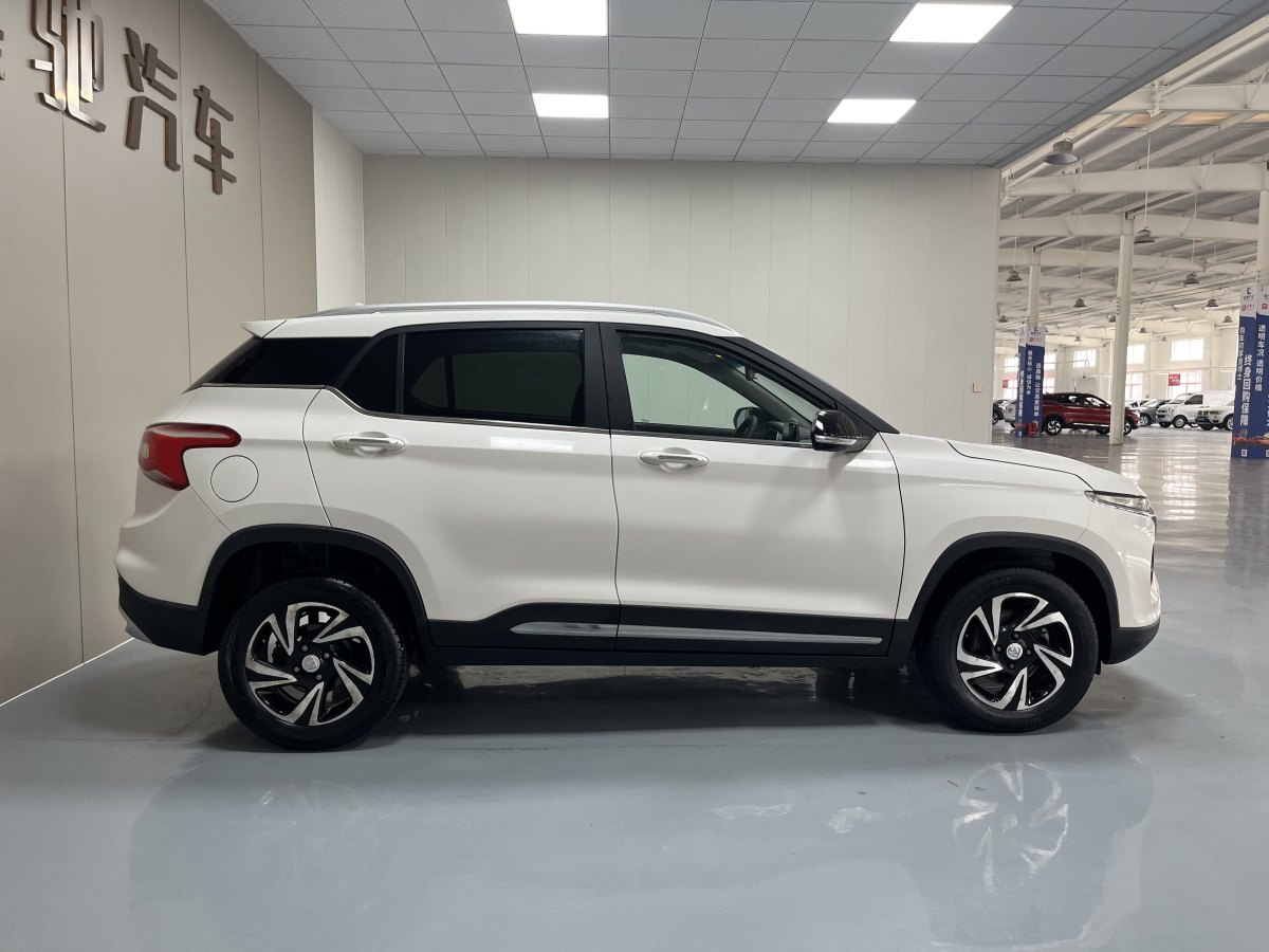 寶駿 510  2017款 1.5L 手動豪華型圖片