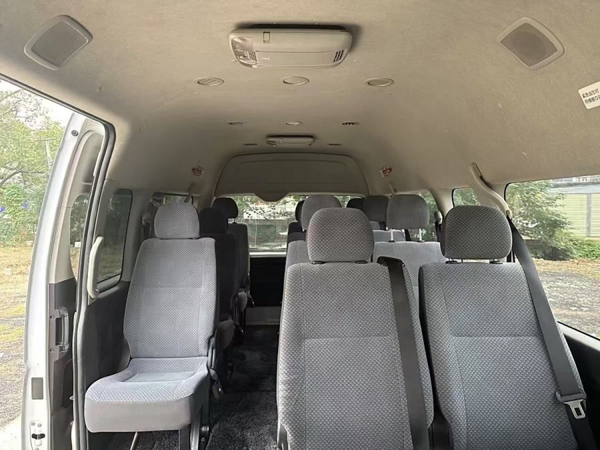 豐田 HIACE  2011款 2.7L自動標準版13座圖片