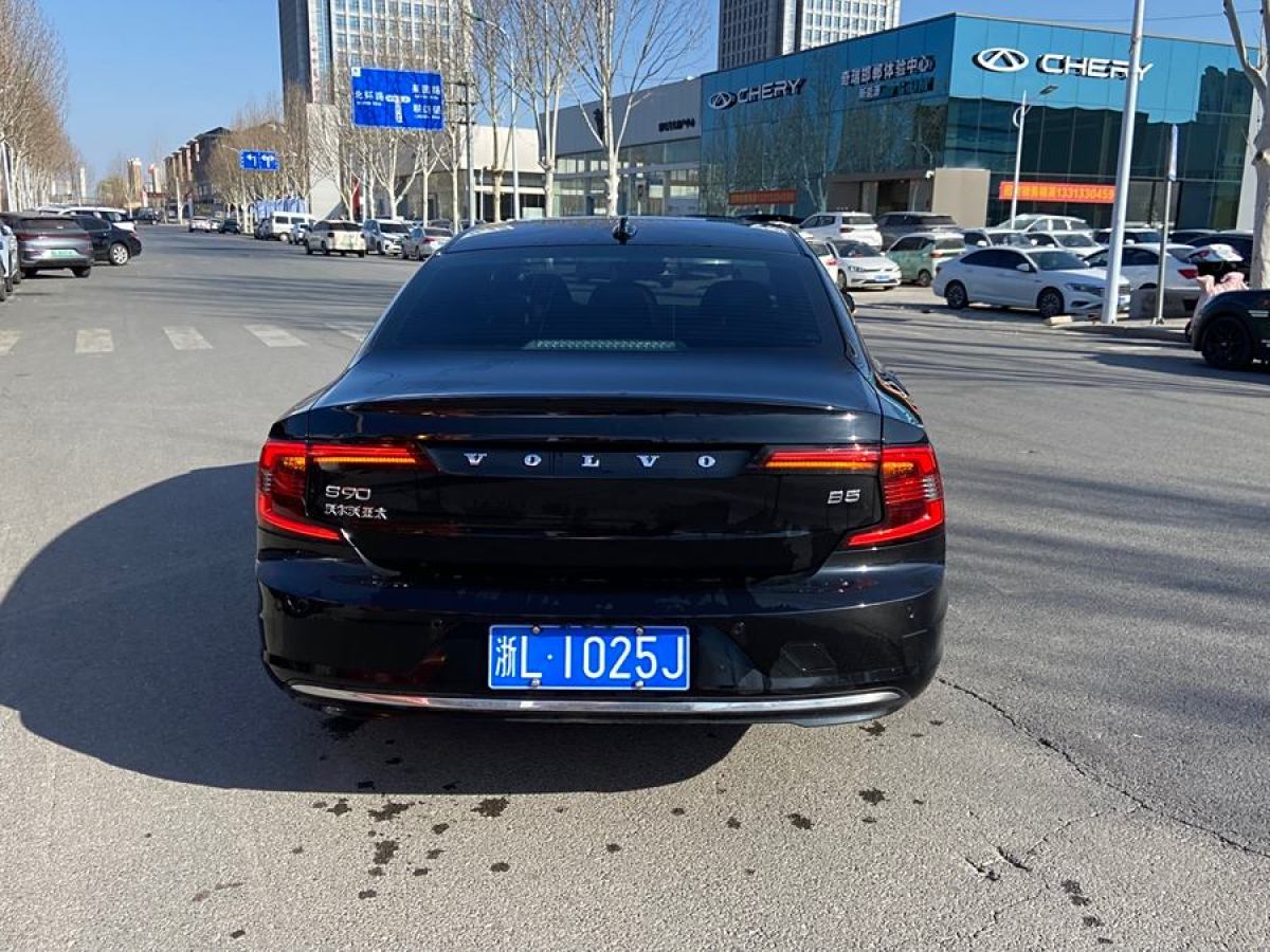 沃爾沃 S90  2022款 B5 智雅豪華版圖片