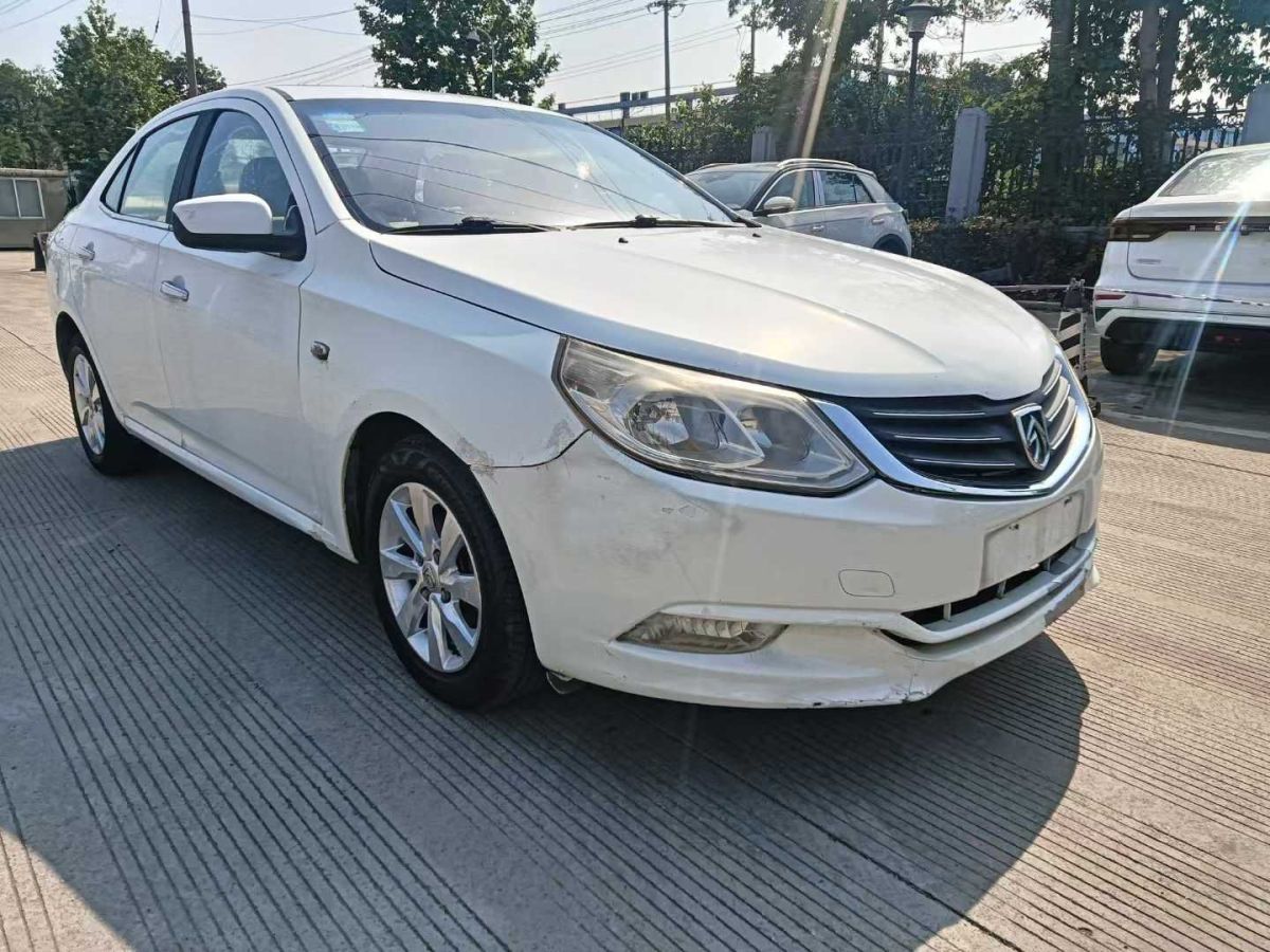 寶駿 630  2013款 1.5L 自動精英型圖片