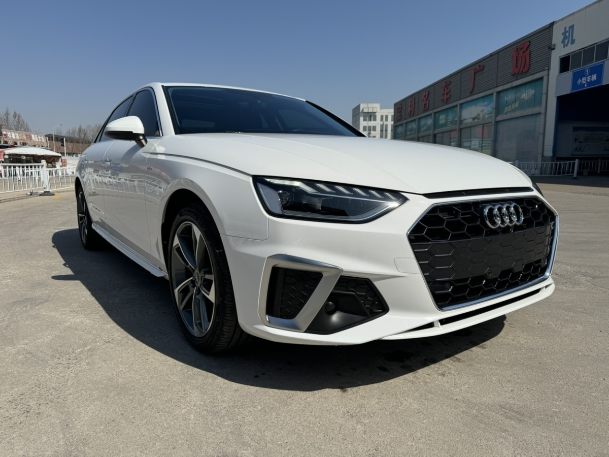 奧迪 奧迪A4L  2023款 40 TFSI 時(shí)尚致雅型圖片