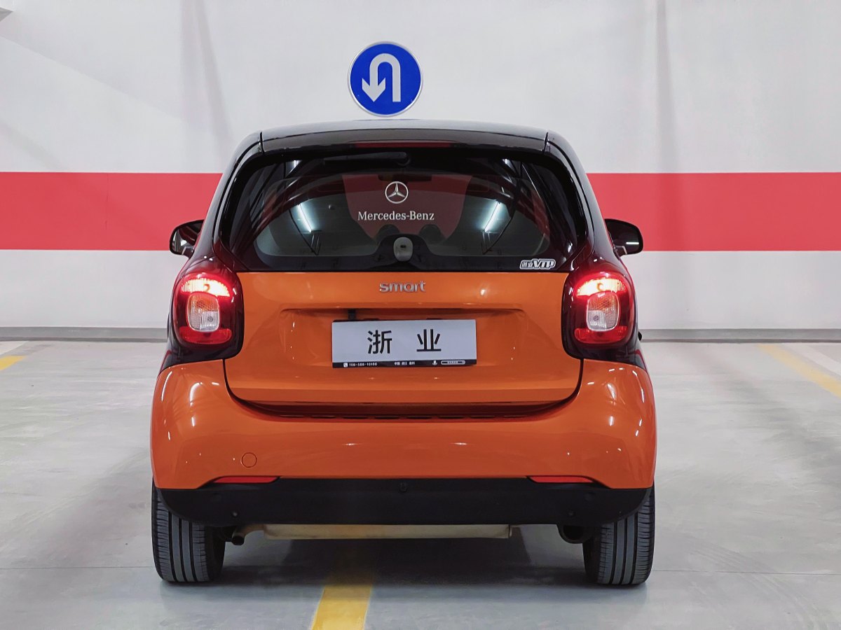 2017年1月smart fortwo  2011款 1.0 MHD 硬頂激情版