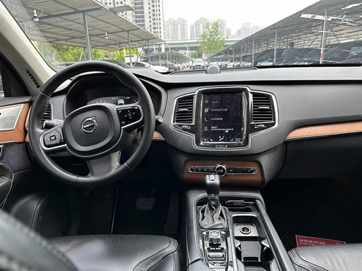 沃爾沃 XC90  2018款 T6 智雅版 7座圖片