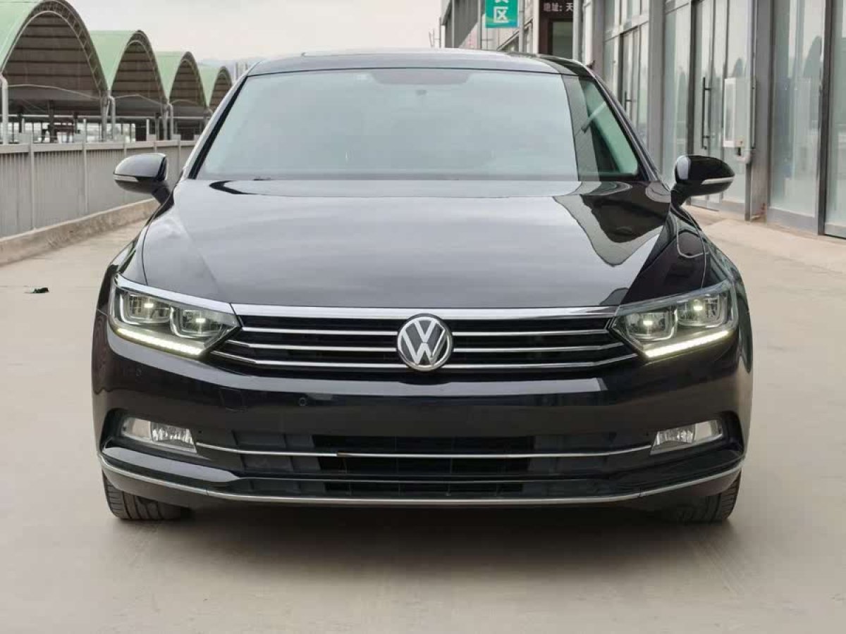 大眾 邁騰  2019款  330TSI DSG 領(lǐng)先型 國VI圖片