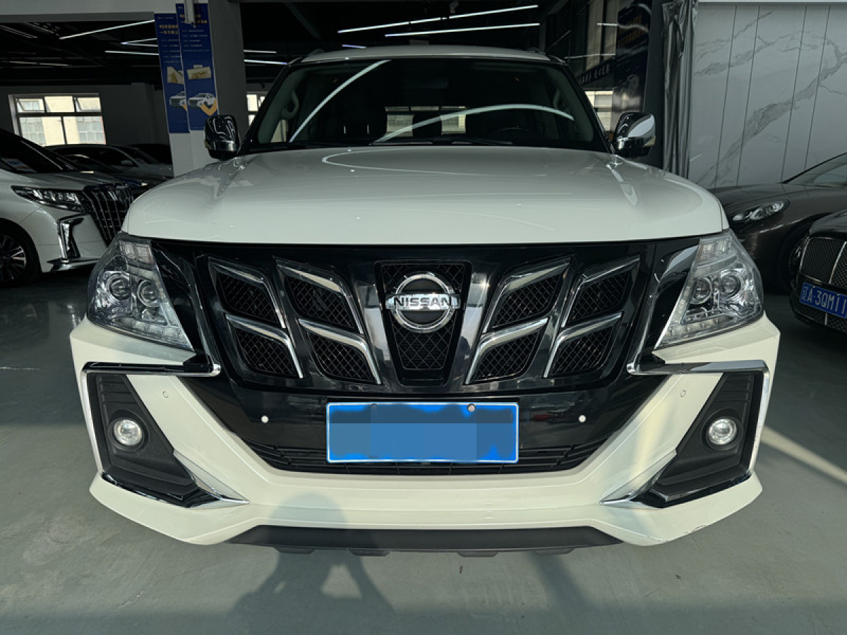 日產(chǎn) 途樂  2018款 4.0L 旗艦型圖片