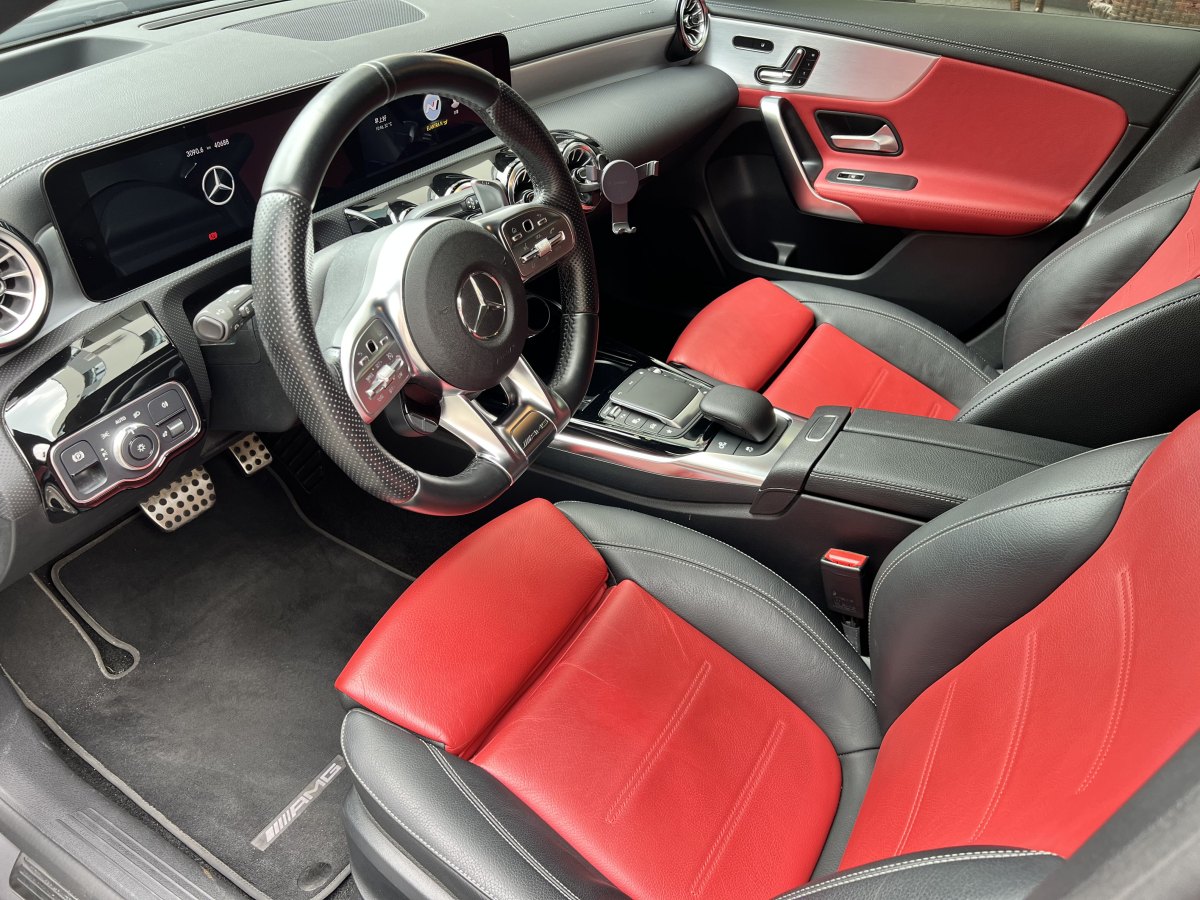 奔馳 奔馳A級AMG  2020款 改款 AMG A 35 4MATIC圖片