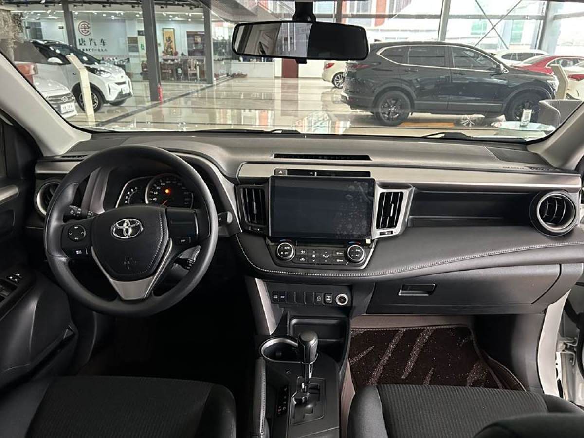 豐田 RAV4榮放  2019款 2.0L CVT兩驅(qū)先鋒版 國V圖片