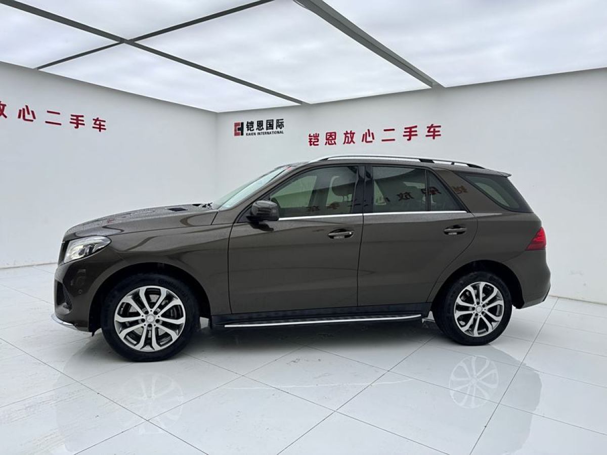 奔馳 奔馳GLE  2017款 GLE 320 4MATIC 動(dòng)感型圖片