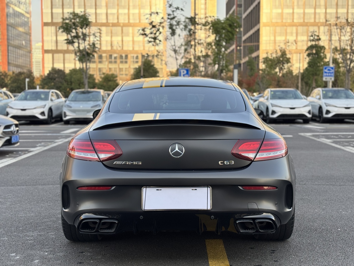 奔馳 奔馳C級AMG  2021款 AMG C 63 轎跑車圖片