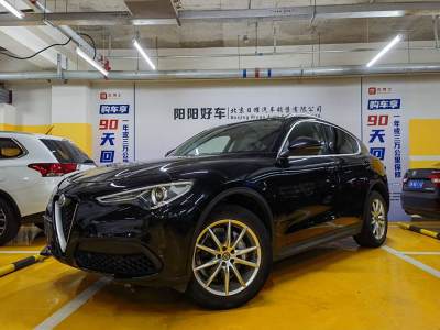 2018年10月 阿爾法·羅密歐 Stelvio 2.0T 280HP 豪華版圖片