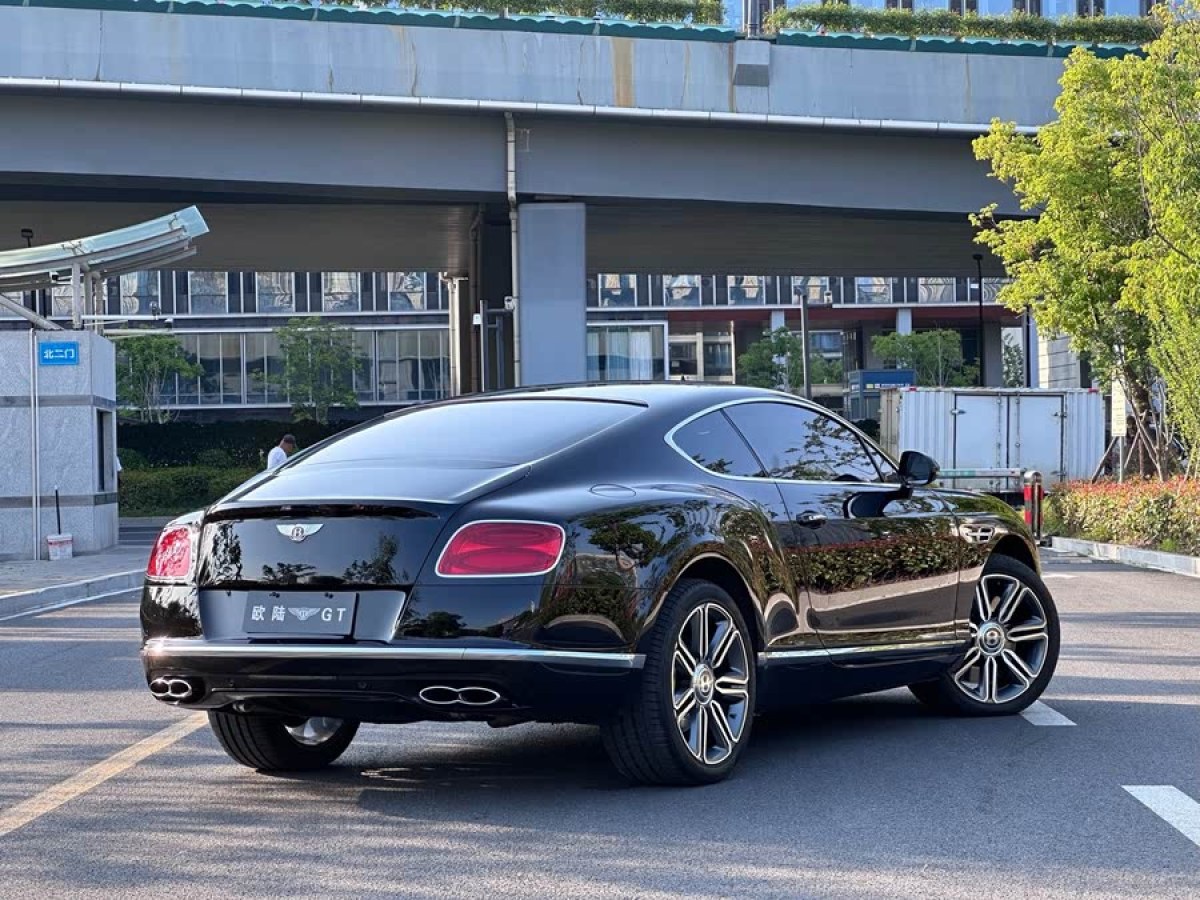 賓利 歐陸  2017款 4.0T GT V8 標準版圖片