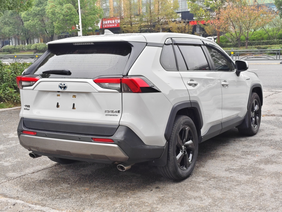 豐田 RAV4榮放  2020款 雙擎 2.5L CVT四驅(qū)精英PLUS版圖片