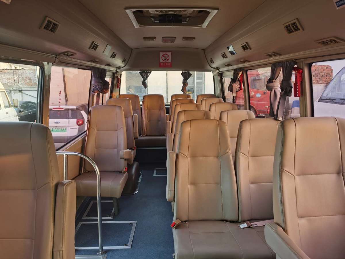 海格 H4E  2016款 KLQ5020XXYEV6圖片