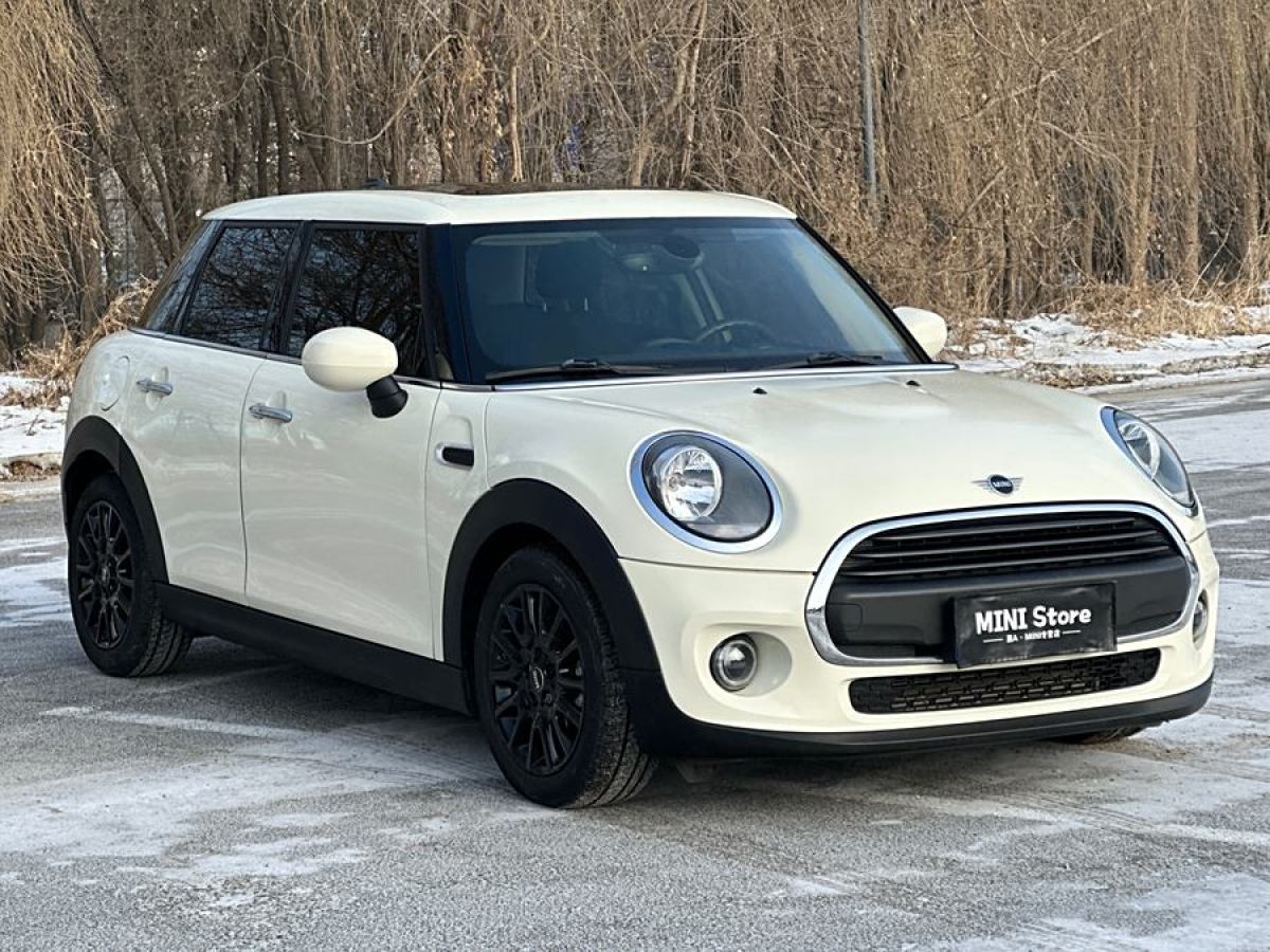 MINI MINI  2020款 1.5T ONE PLUS 五門版圖片