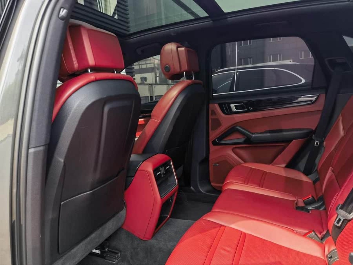 保時(shí)捷 Cayenne  2019款 Cayenne 3.0T圖片