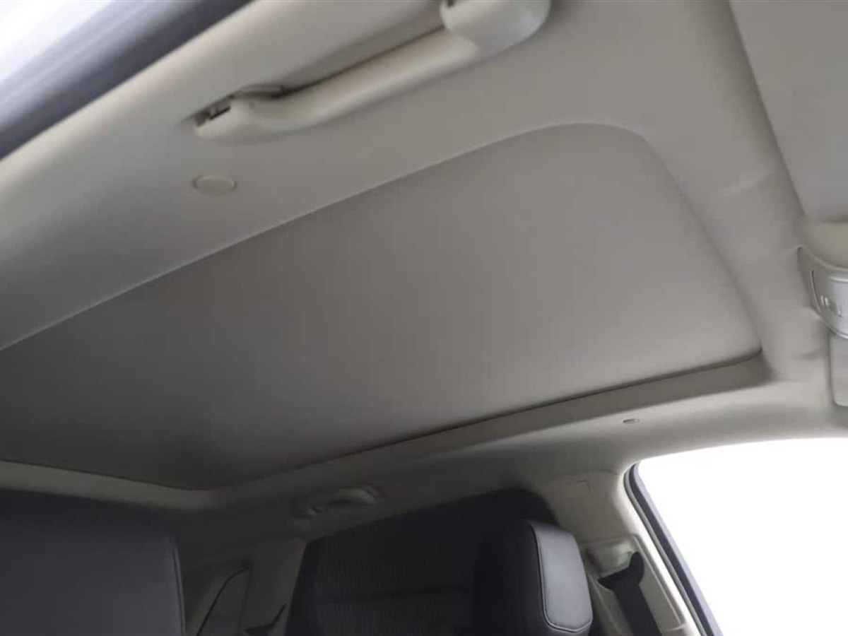 凱迪拉克 XT5  2018款 28T 四驅(qū)豪華型圖片