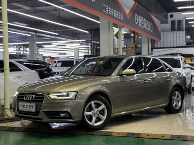 2012年10月 奧迪 奧迪A4L 35 TFSI 自動(dòng)舒適型圖片