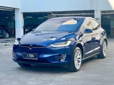 2020年12月 特斯拉 Model X 長(zhǎng)續(xù)航升級(jí)版圖片