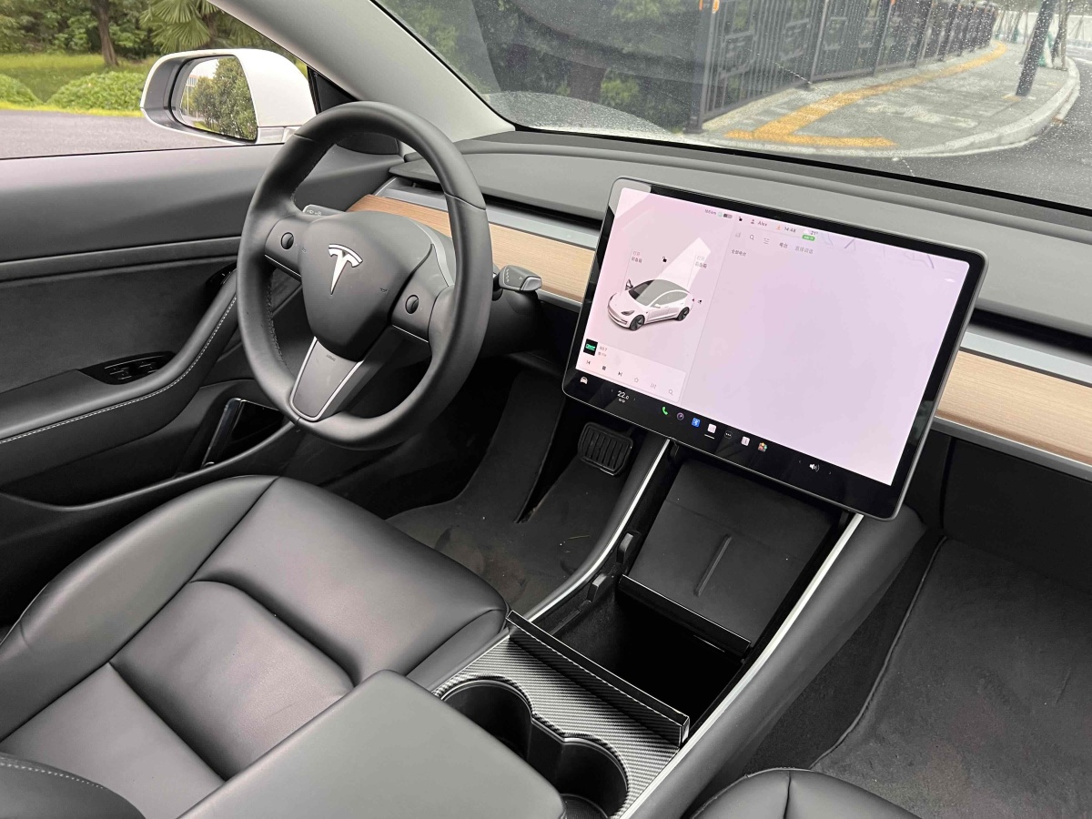 2020年11月特斯拉 Model 3  2019款 標(biāo)準續(xù)航后驅(qū)升級版