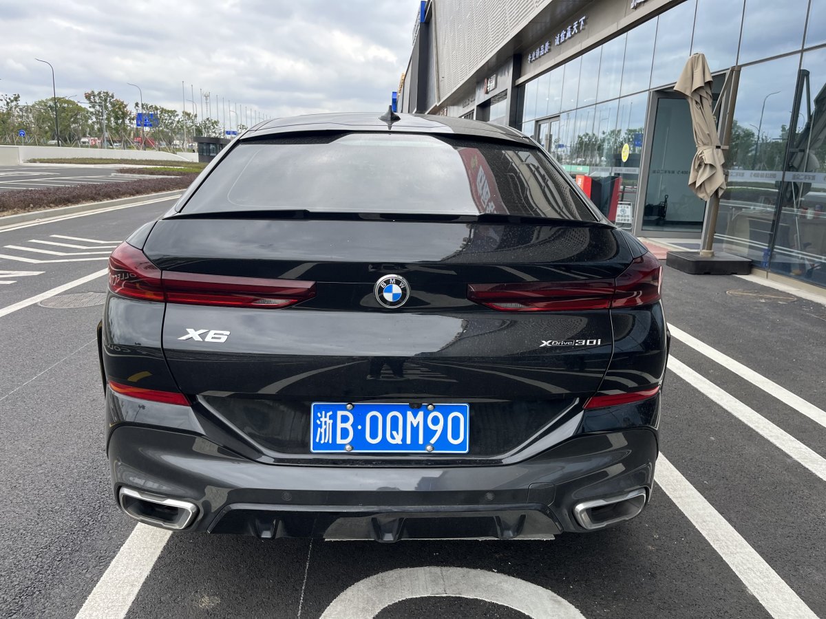 寶馬 寶馬X6  2020款 xDrive30i M運(yùn)動套裝圖片