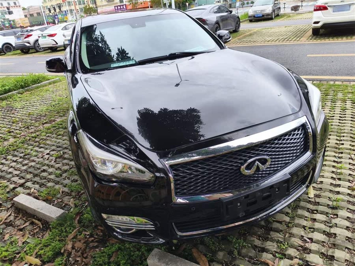 英菲尼迪 Q70  2015款 Q70L 2.5L 悅享版圖片