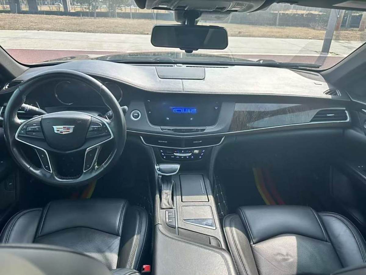 凱迪拉克 CT6  2017款 28T 豪華型圖片