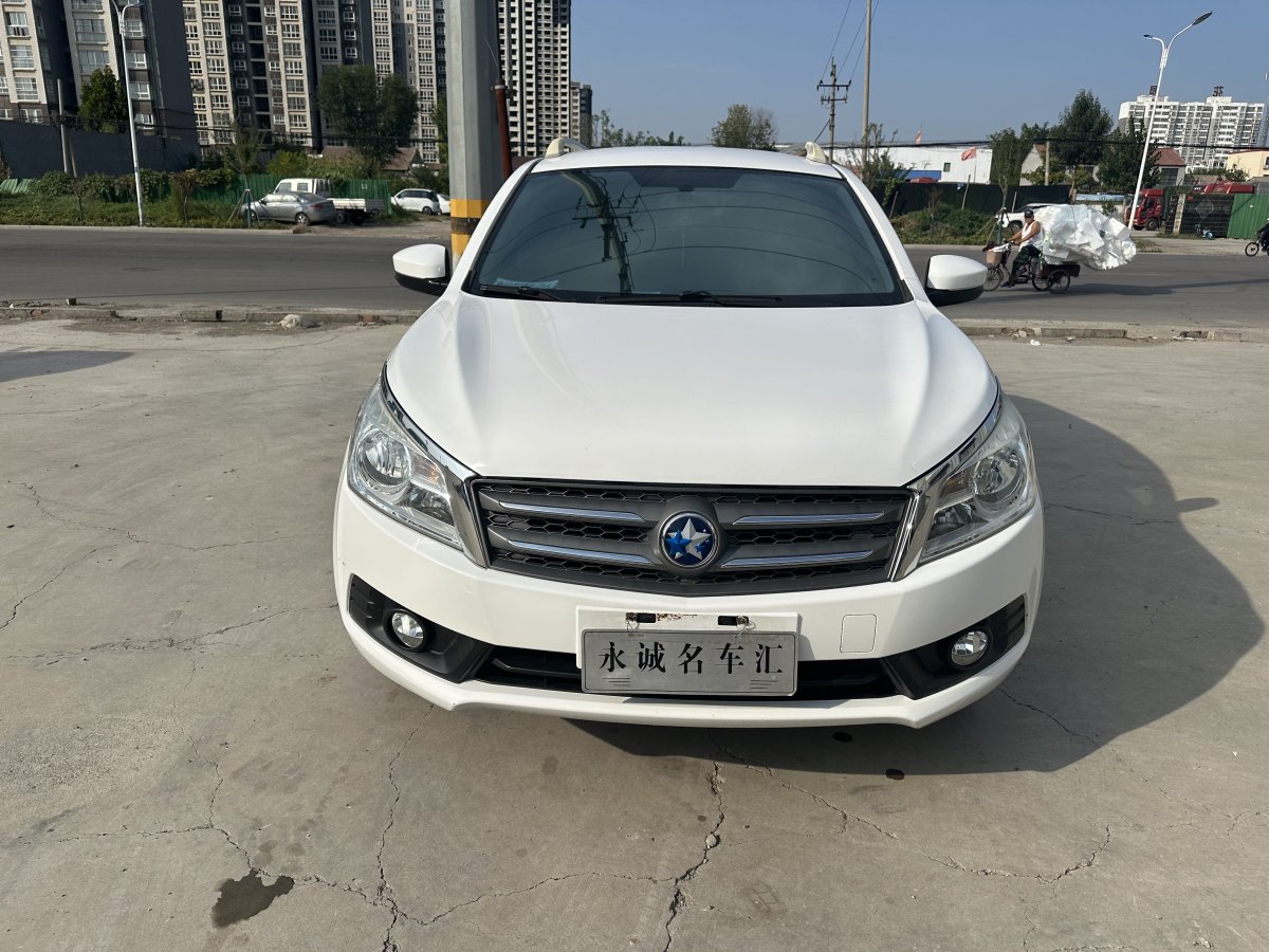 啟辰 T70  2015款 1.6L 手動(dòng)睿行版圖片