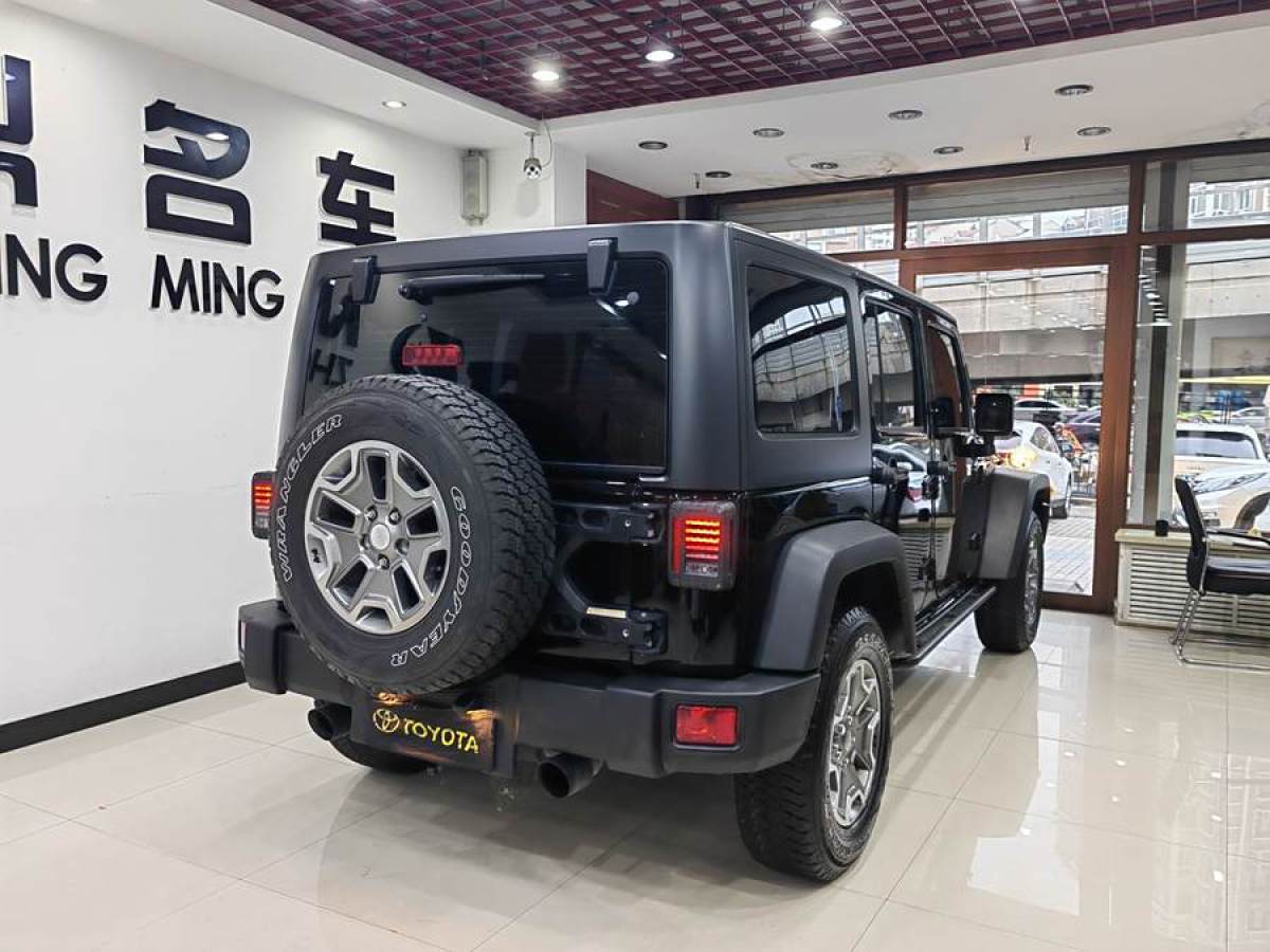 Jeep 牧馬人  2015款 3.6L Rubicon 四門舒享版圖片