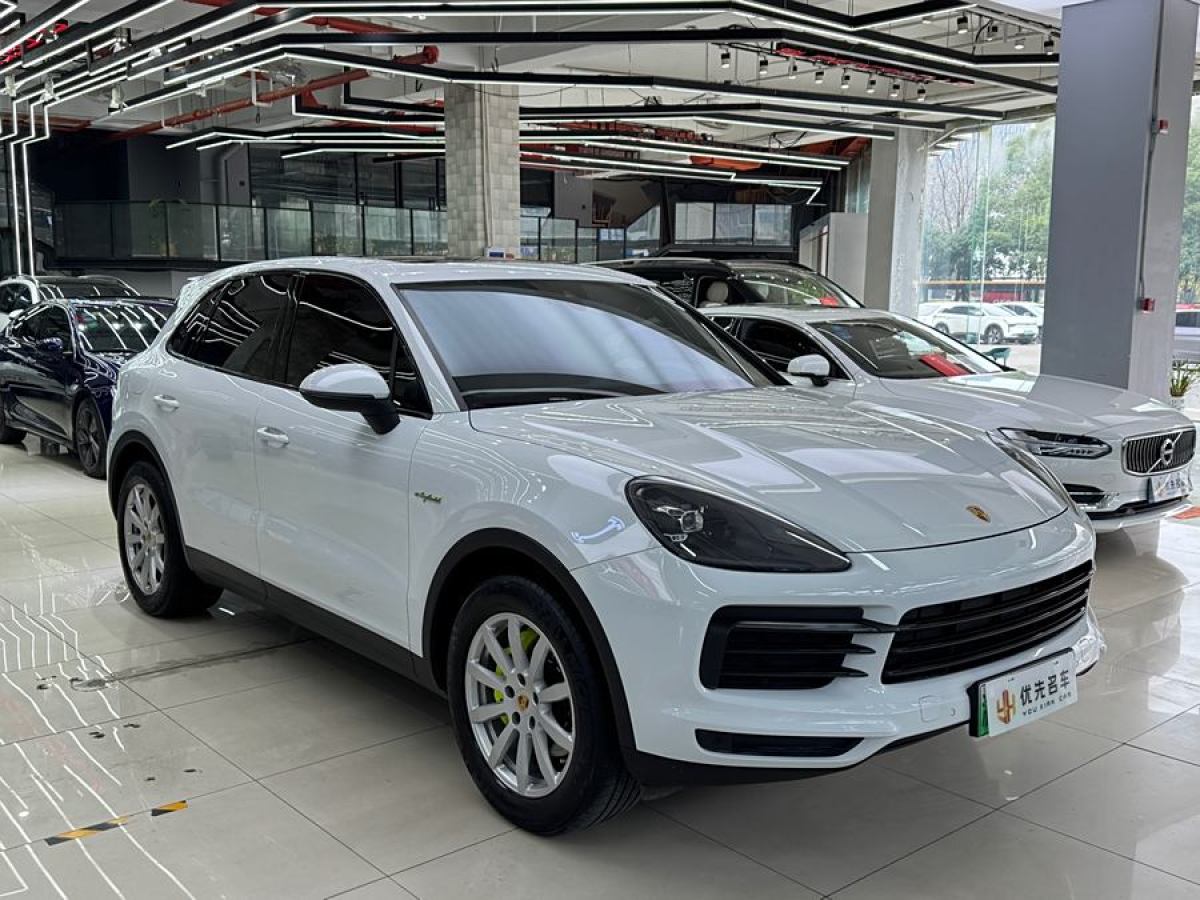 保時(shí)捷 Cayenne新能源  2019款 Cayenne E-Hybrid 2.0T圖片