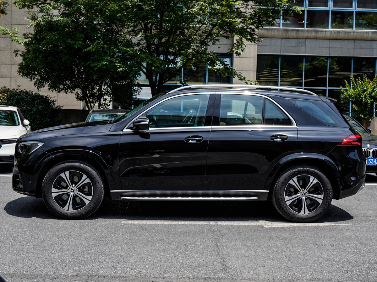 2023年10月奔馳 奔馳GLE  2024款 GLE 350 4MATIC 動(dòng)感型