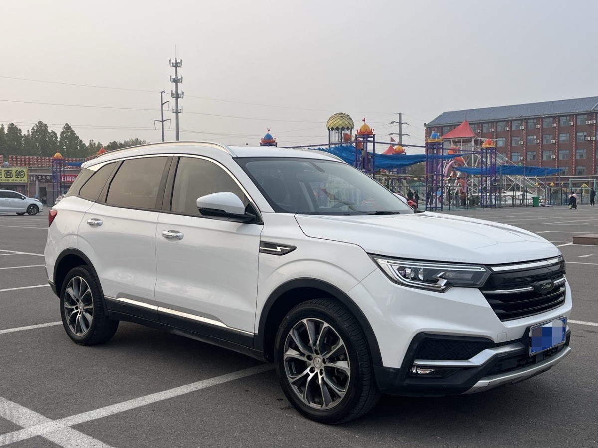 眾泰 T500  2018款 1.5T 自動(dòng)智能互聯(lián)旗艦型圖片