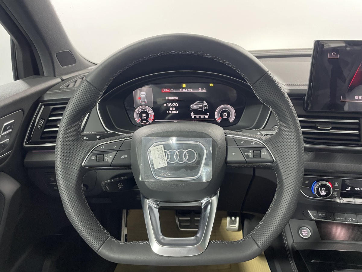 奧迪 奧迪Q5L  2024款 45 TFSI 豪華動感型圖片