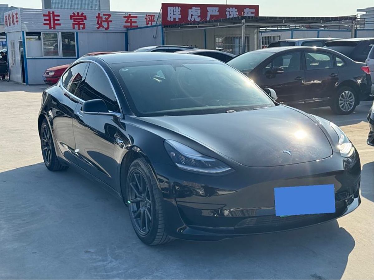 特斯拉 Model Y  2020款 改款 標(biāo)準(zhǔn)續(xù)航后驅(qū)升級(jí)版圖片